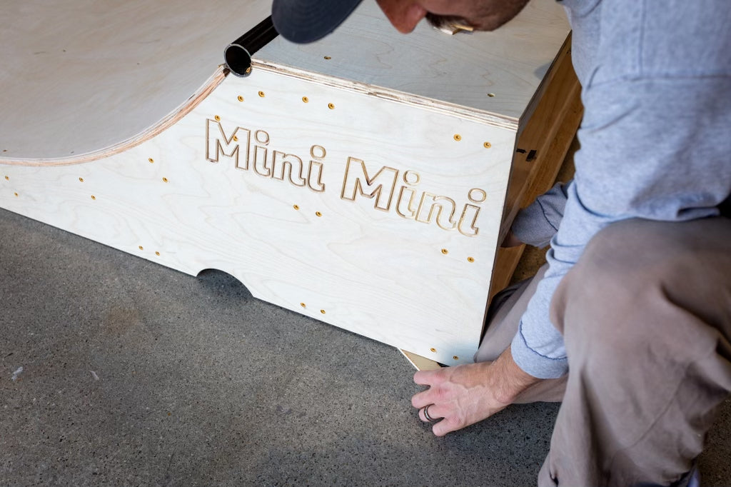 4ft wide mini mini flat pack (free shipping)